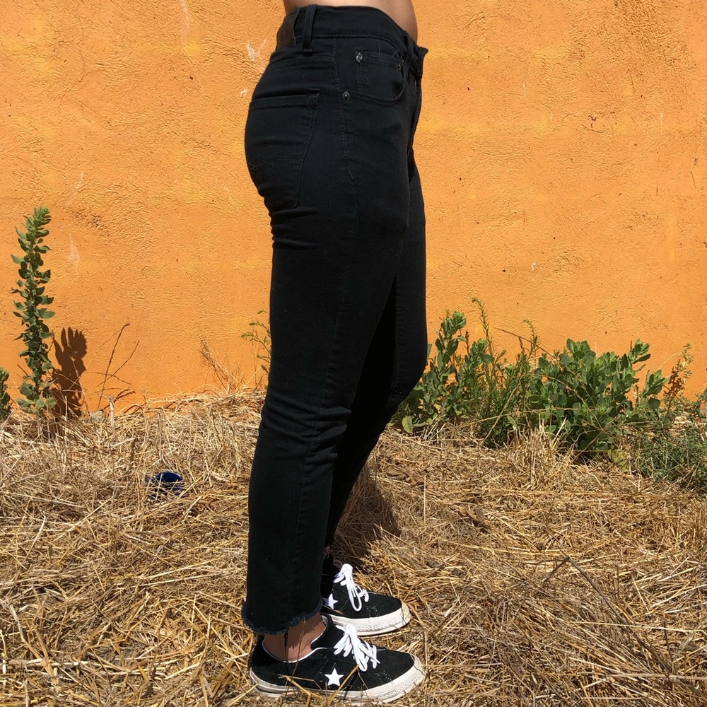 Jet Black Levi Jeans